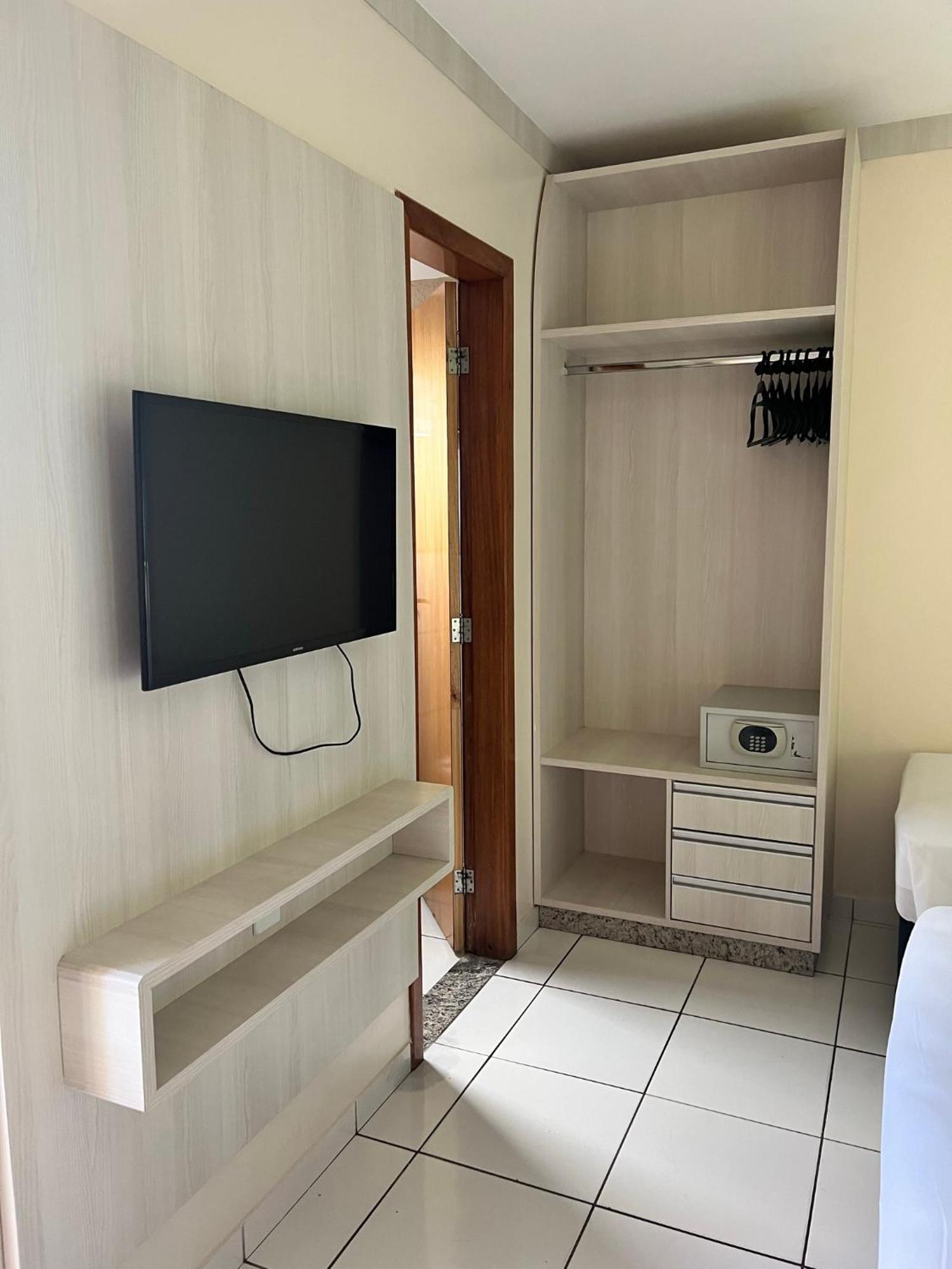 Golden Dolphin Grand Via Germano